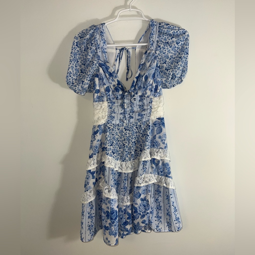 Altar'd state Aderny Floral Mini Dress Floral Blue and White Dress small - Picture 5 of 16